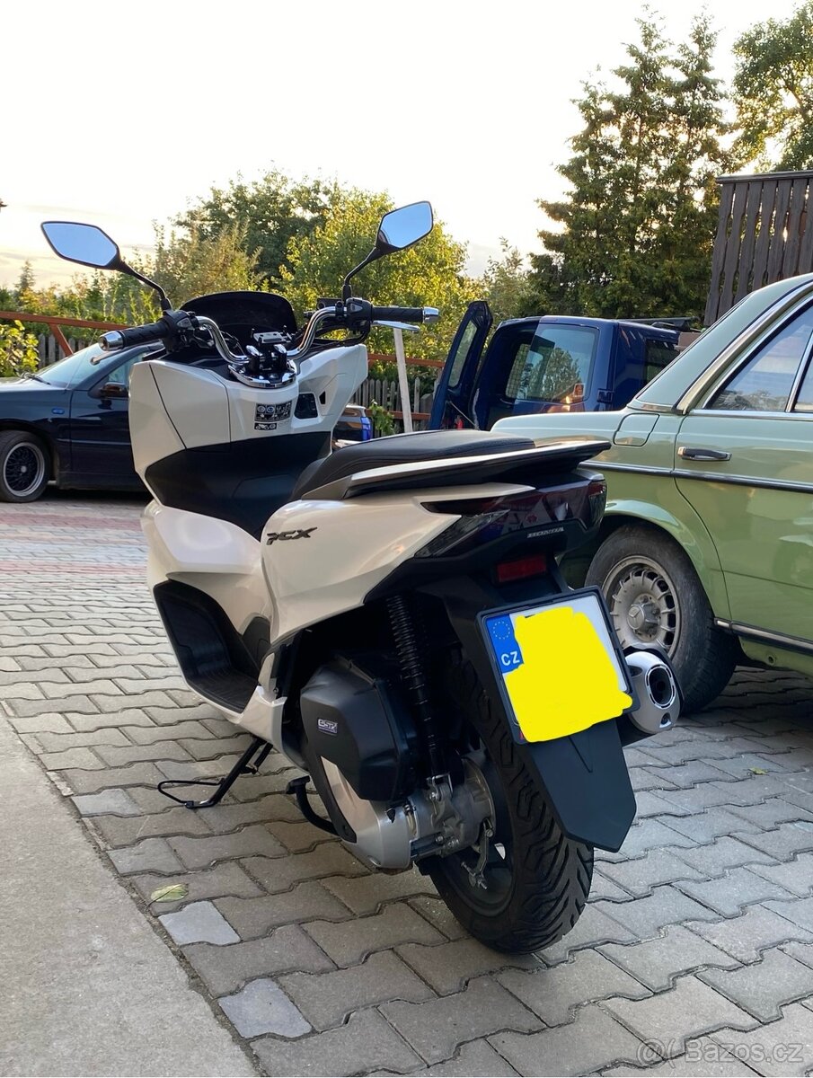 Skútry Honda PCX 125 2 kusy - 13