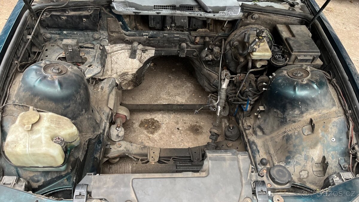 BMW E36 325iA cabrio - BEZ MOTORU - - 13