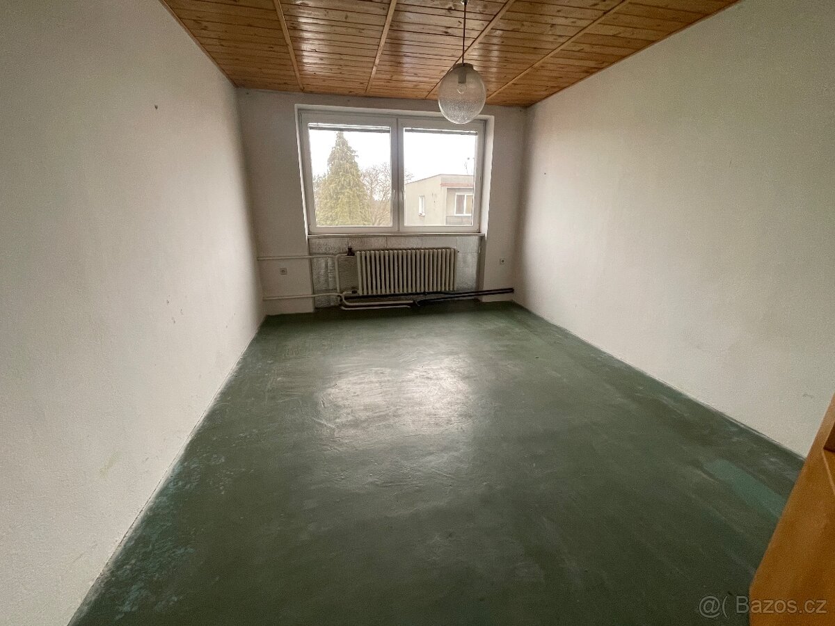 Prodej dvougeneračního domu 4+kk, 3+kk Olomouc, Nemilany - 13