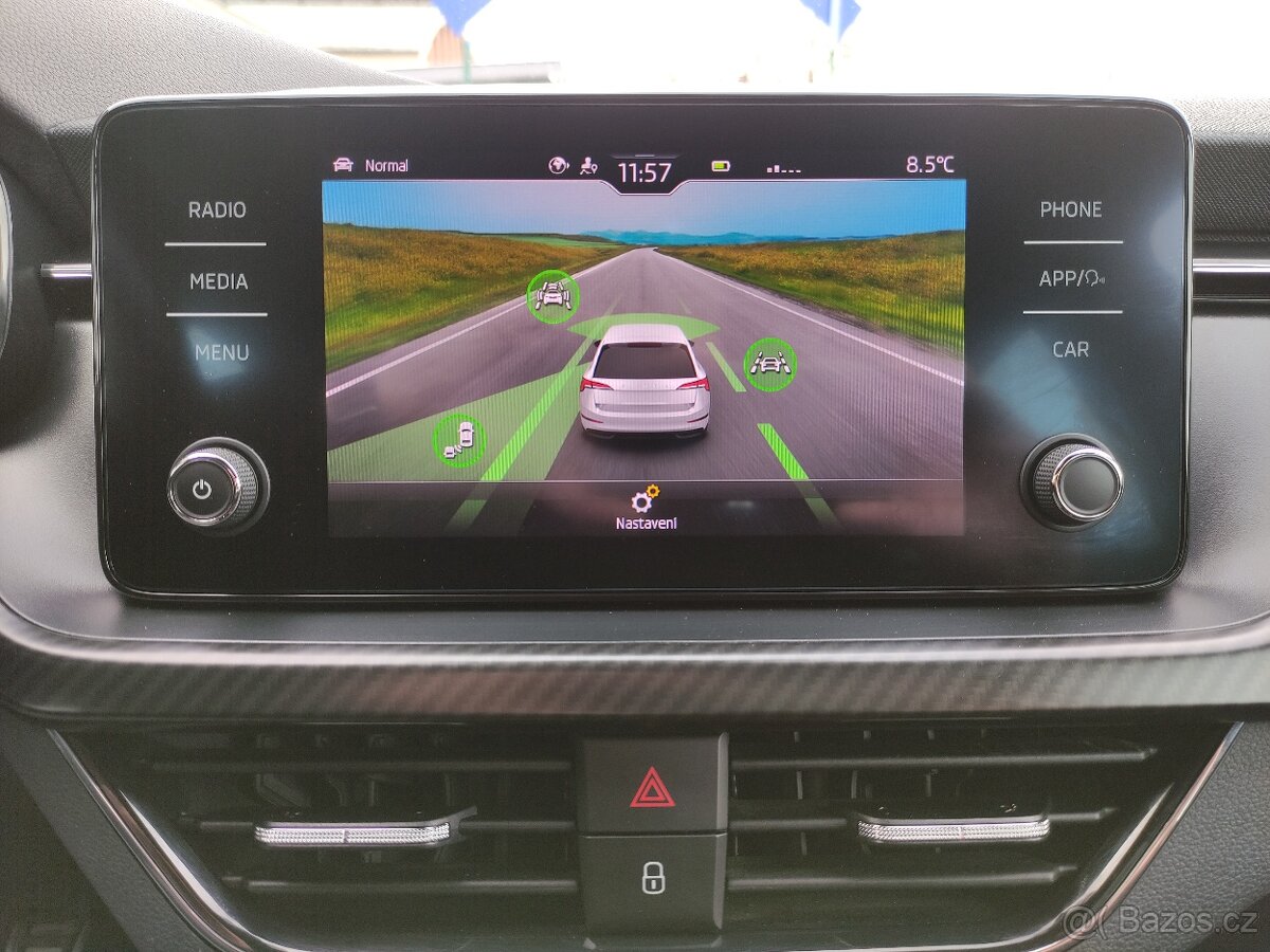 Škoda Scala TSi Monte Carlo FullLED VIRTUAL KAMERA - 13