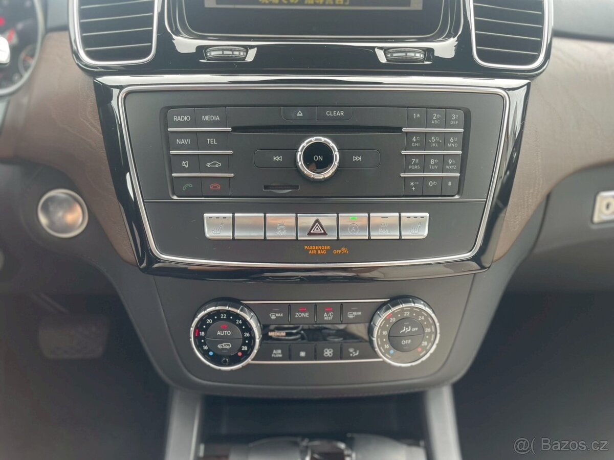 Mercedes Benz GLS500 - 13