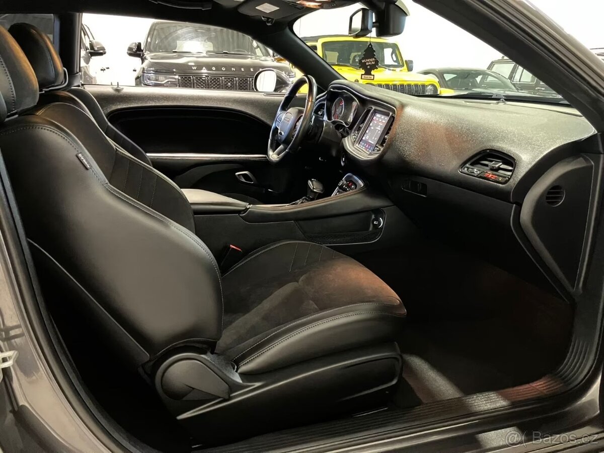 Dodge Challenger 6.4 original widebody (č. 1243) - 13