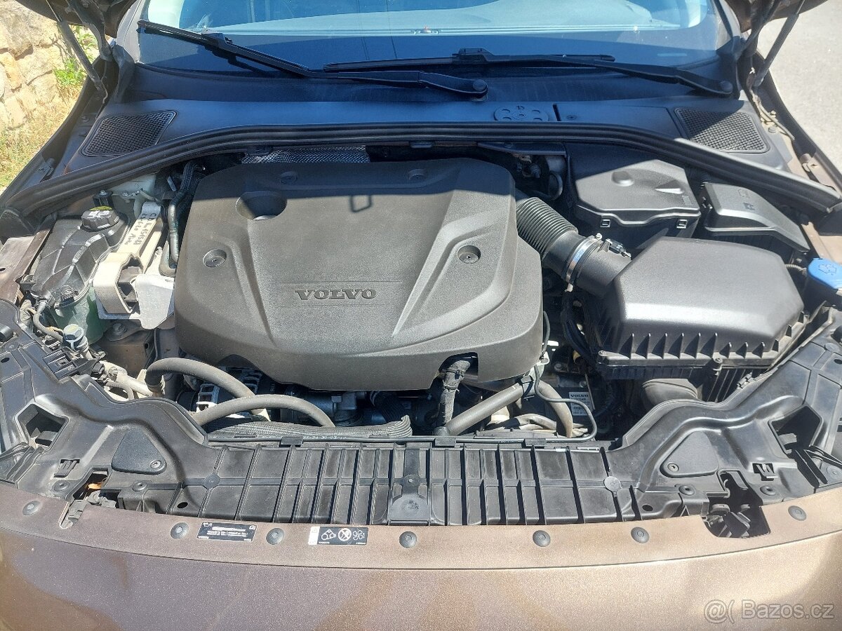 Volvo V60 D3 Cross Country - 13