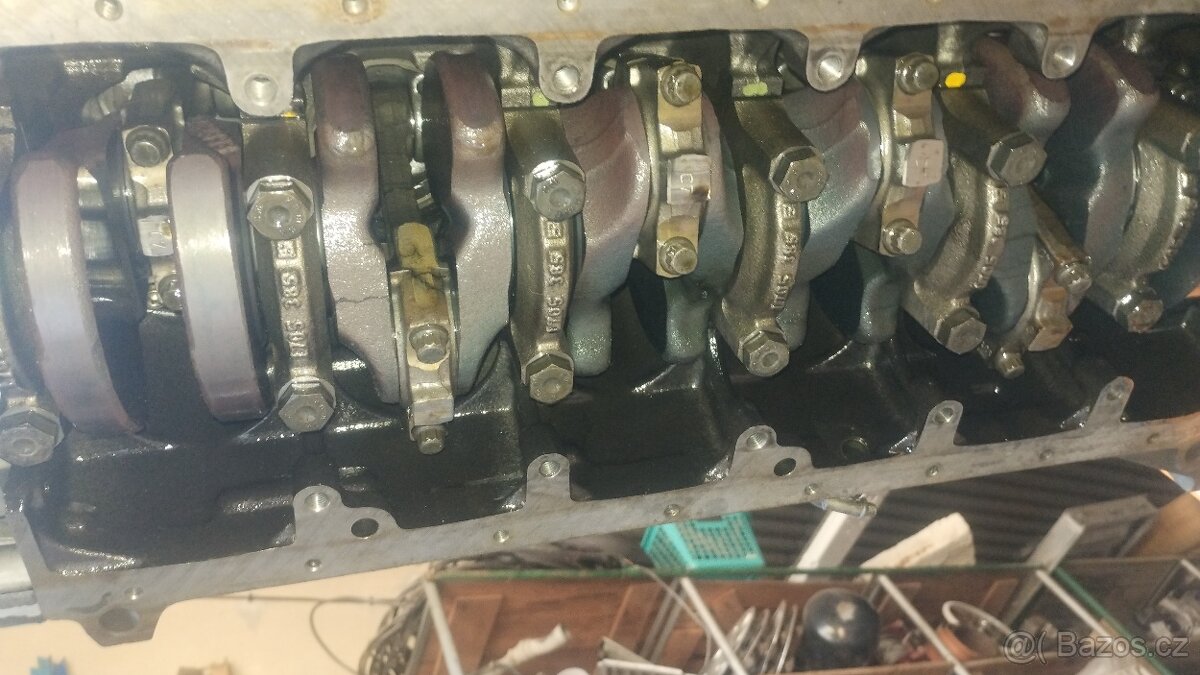 BMW 525 TD motor M51 - 13