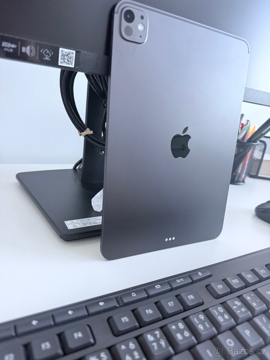 Apple iPad Pro 11” M5 256GB Wi-Fi – jako nový - 13