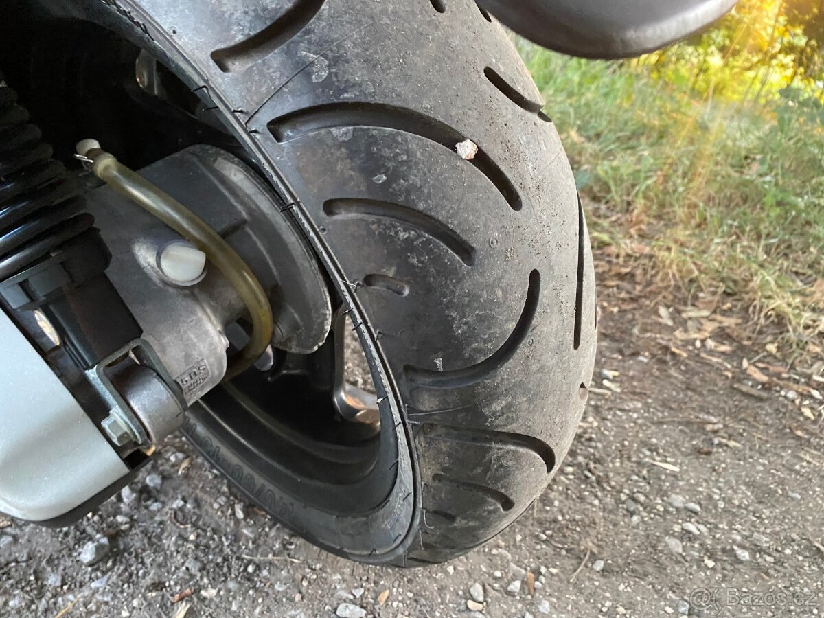Yamaha Maxster 125 - 13
