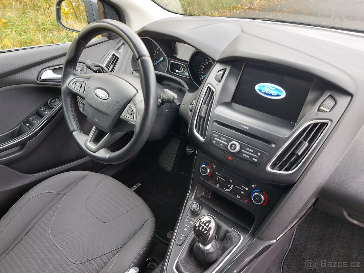 Ford Focus 1.0 92 kW Titanium 2016 - 13