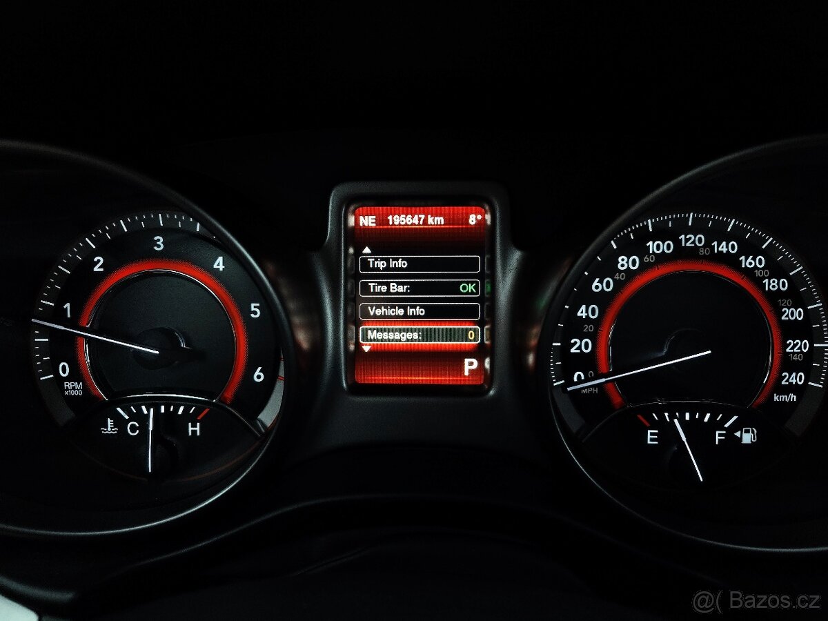 Fiat Freemont 2.0 Multijet Cross 125 kW - 13