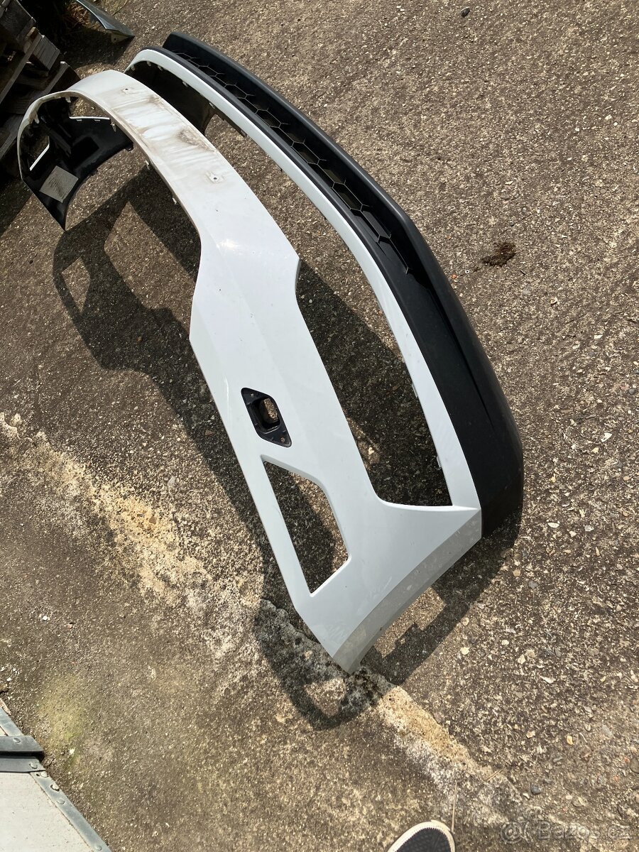 predni naraznik skoda karoq bily - 13