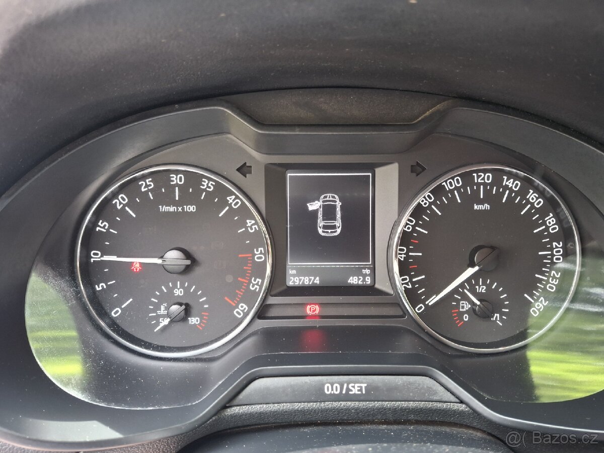 Škoda Octavia 3 4x4 2.0tdi - 13