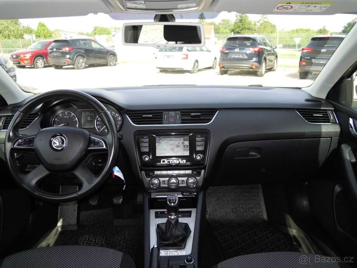 Škoda Octavia, 1.2TSi 71000KM - SERVIS - 13
