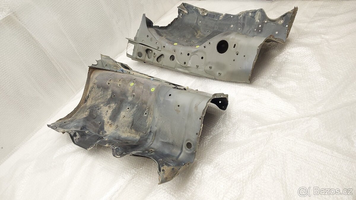 Toyota 4Runner II – Čelo přední, podběhy ocelové - 13