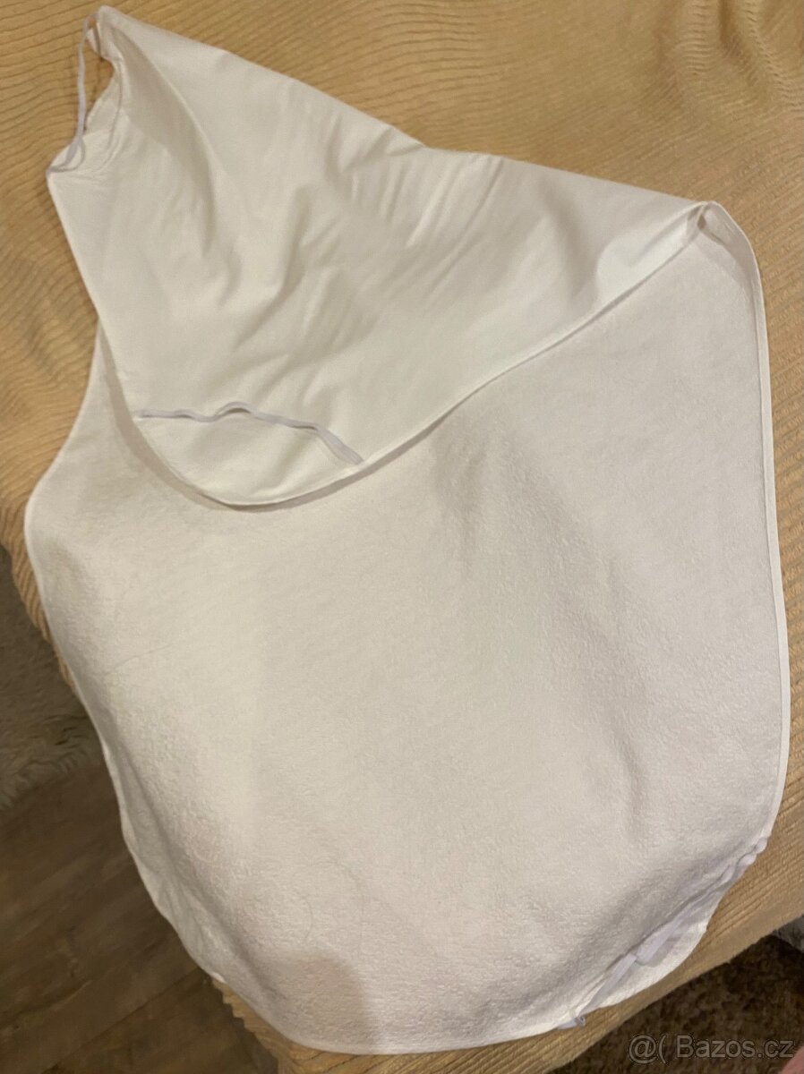 Dívčí postel - 13