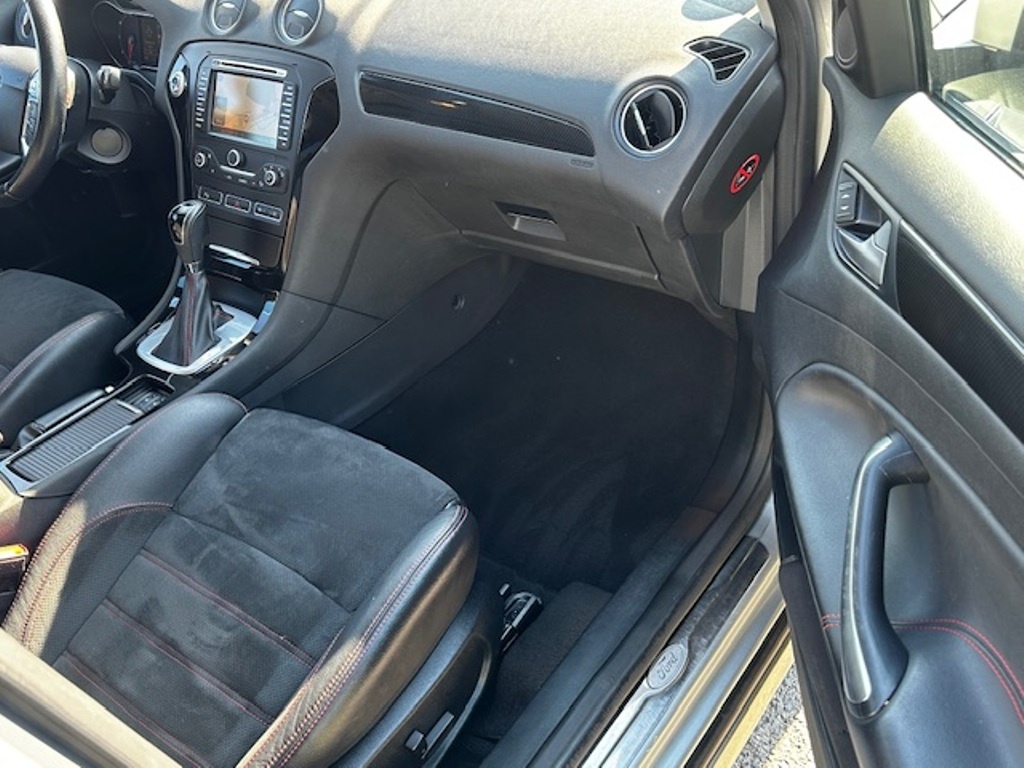 Ford Mondeo 2.0TDCi, r.2013, 1.maj., serviska, STK, titanium - 13