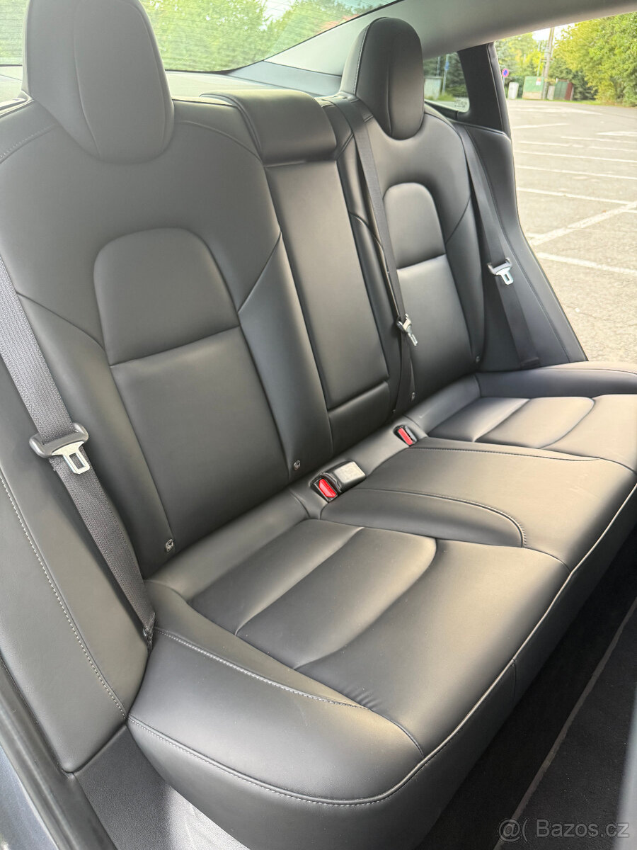 Tesla Model 3 LR 2022, 93 %, tažné, matrix, USS - 13