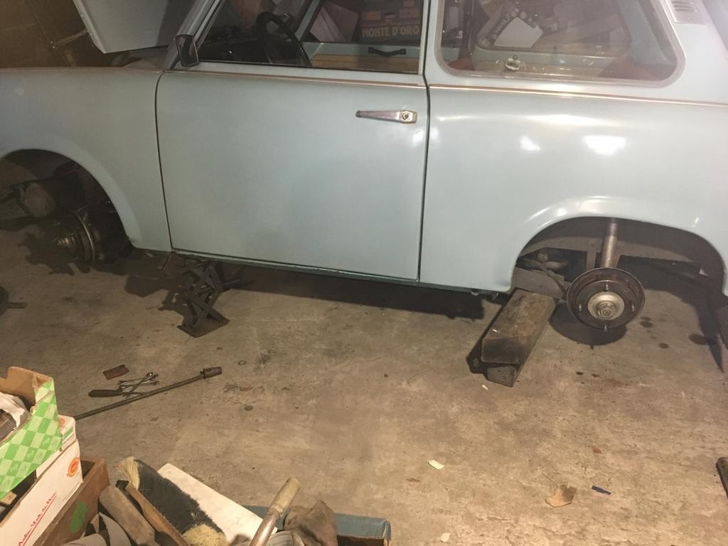 TRABANT - 13