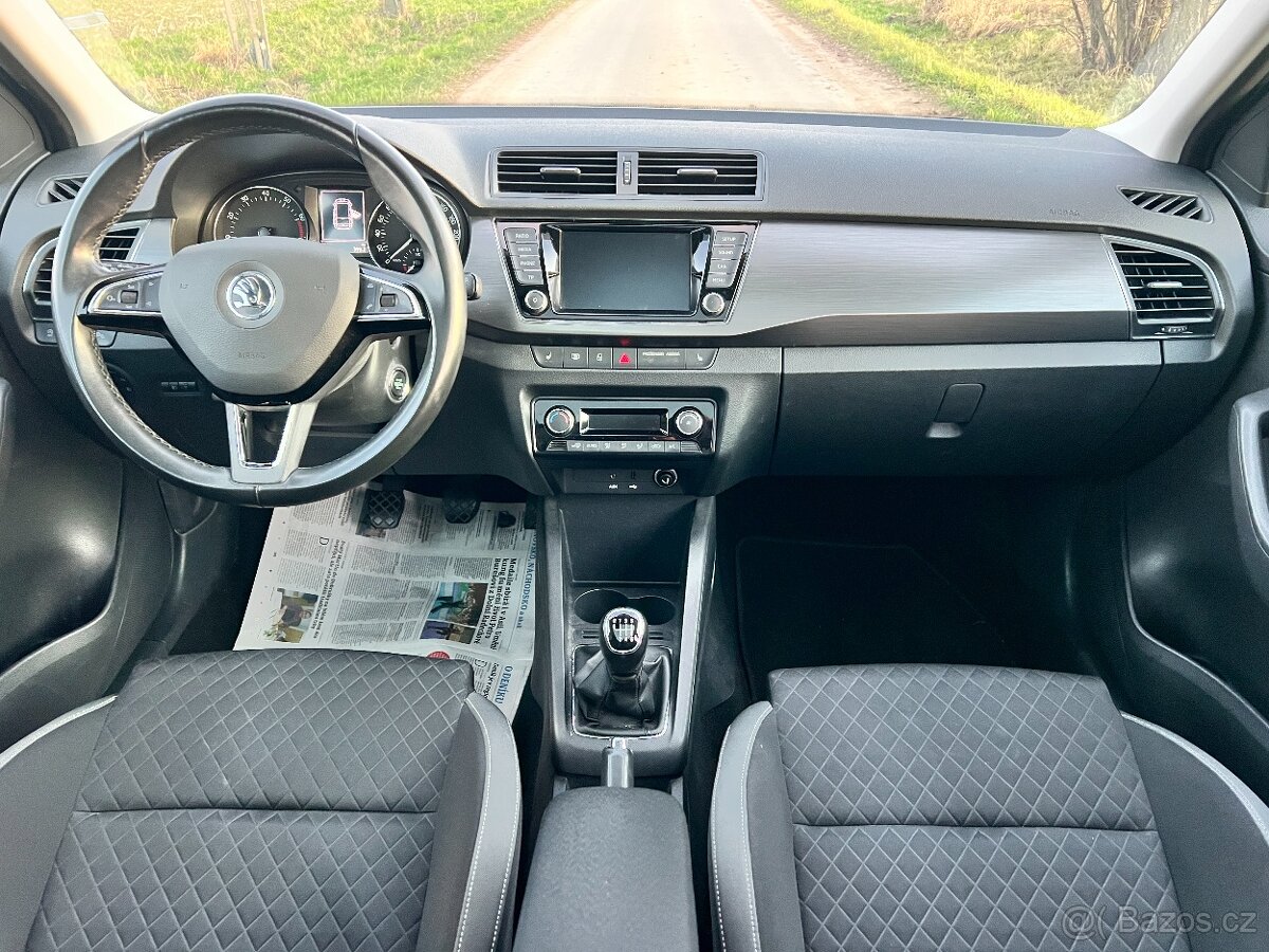 ► ŠKODA FABIA 1.2TSI 81KW 6RS PANORAMA-LED-KAMERA-TAŽNÉ - 13