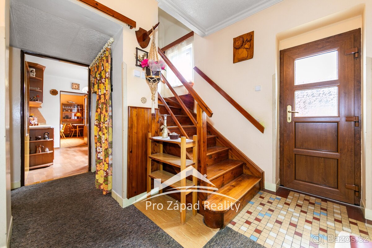 Prodej rodinného domu 5+1+T+G+Z, 154 m², Chlumčany - 13