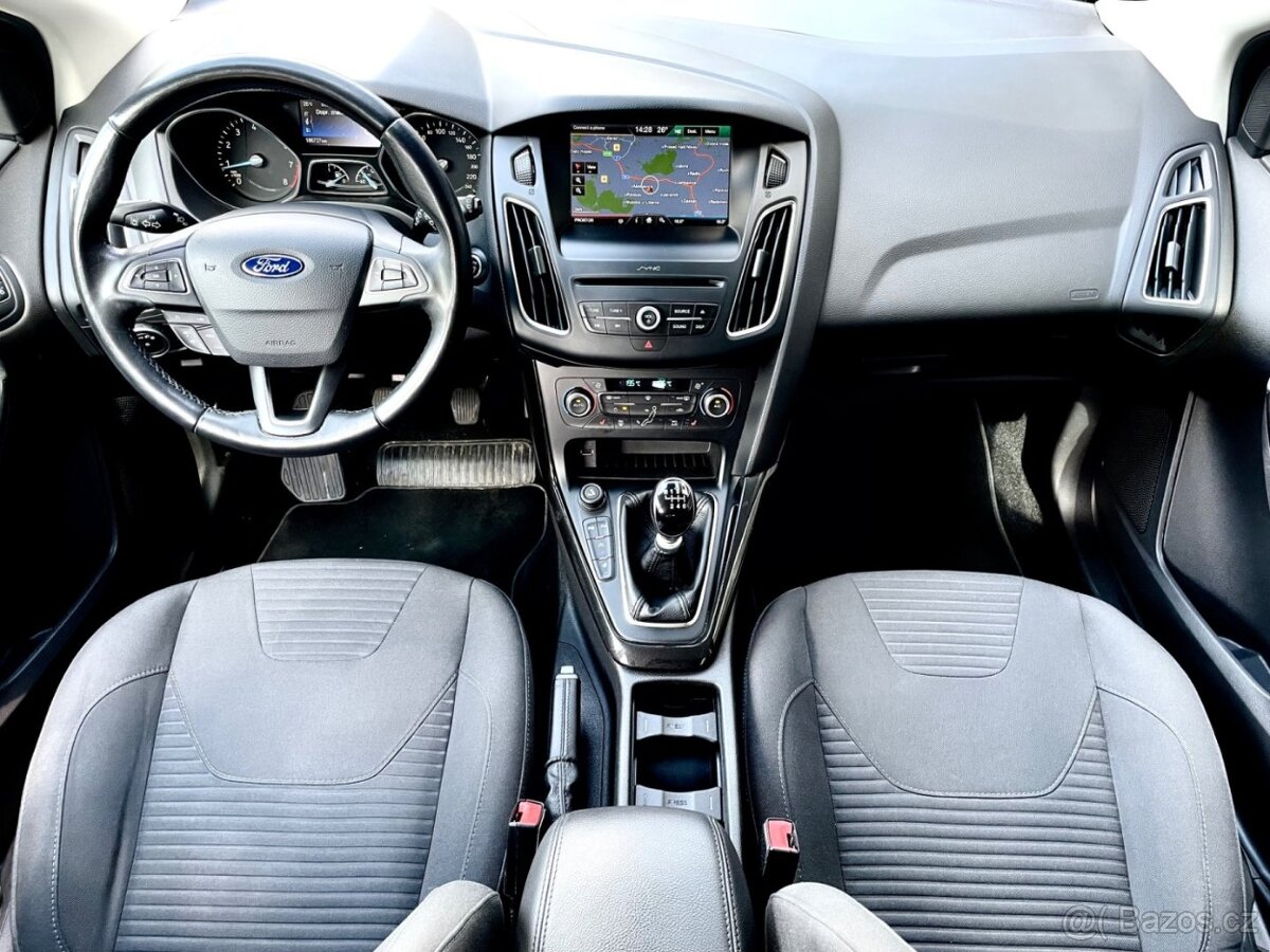 Ford Focus 1.0 Titanium ST Race red - 13