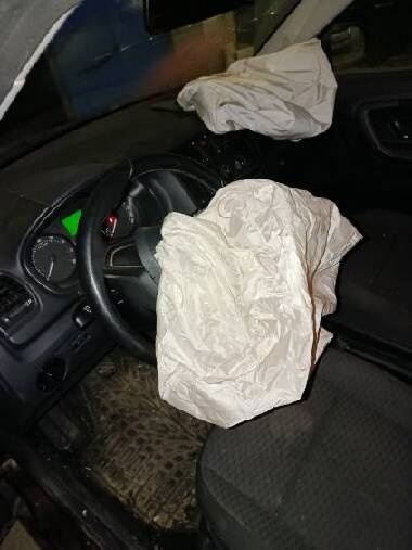 Škoda Fabia II 1.2 benzín 51 kW, 2013 – HAVÁRIE – NA DÍLY - 13