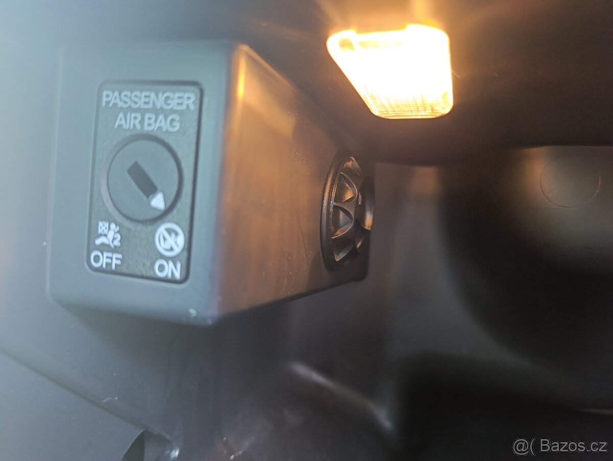 Škoda Rapid spaceback 1.2TSi PANORAMA - 13