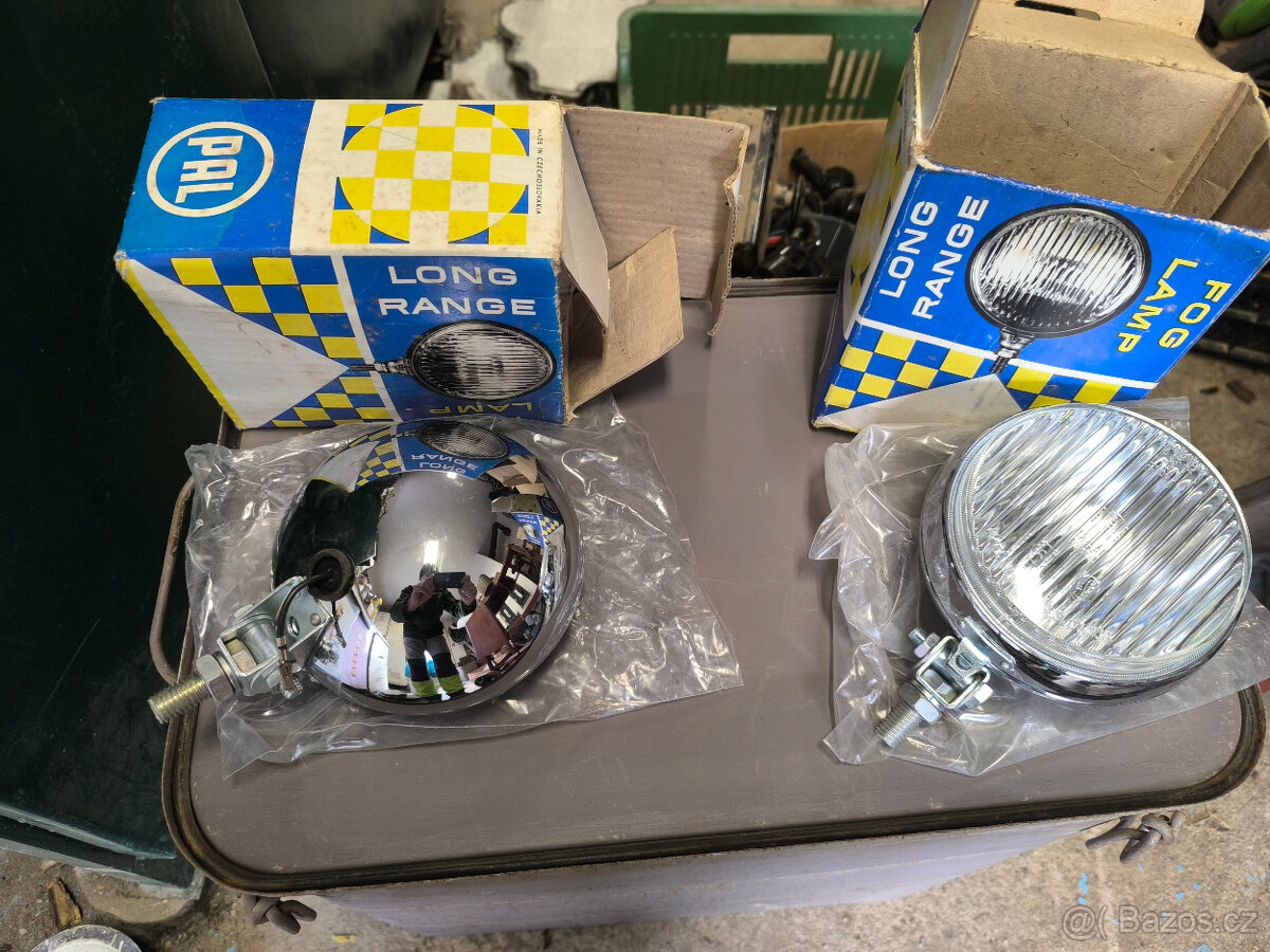 staré náhradné dily - 13