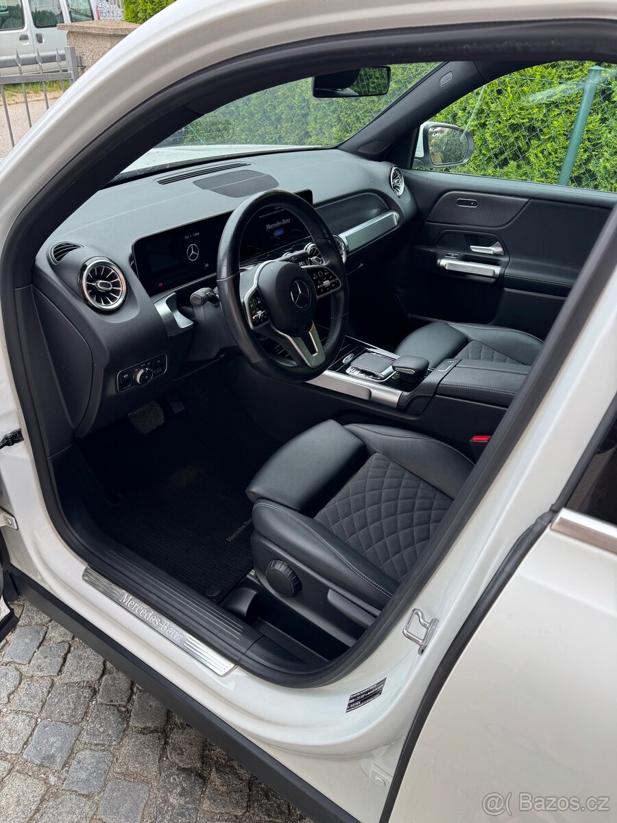 Mercedes-Benz GLB 200d, 8G, 1.Majitel - 13