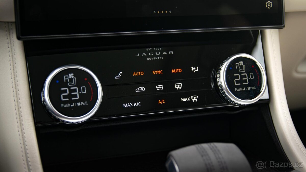 Jaguar F-Pace, D300 AWD 3,0/221kW DPH - 13