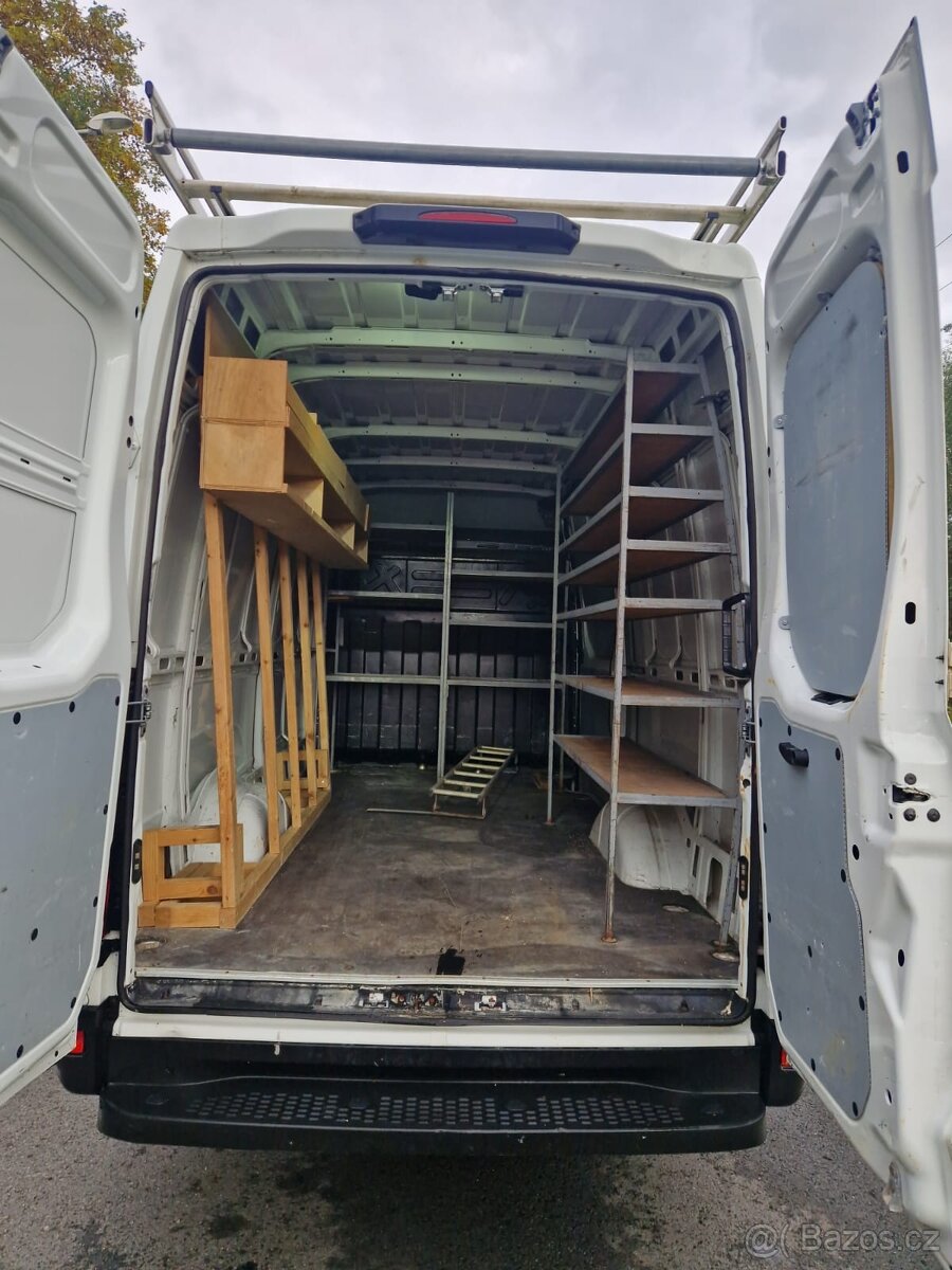 Daily 2,3 110kw - pouze 110 . 000 km - 13