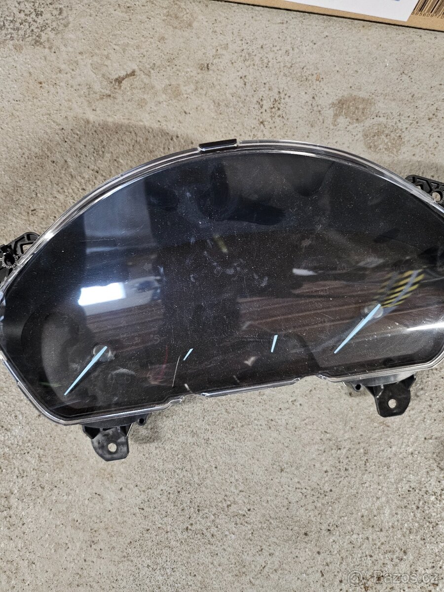 Ford focus mk4 - 13