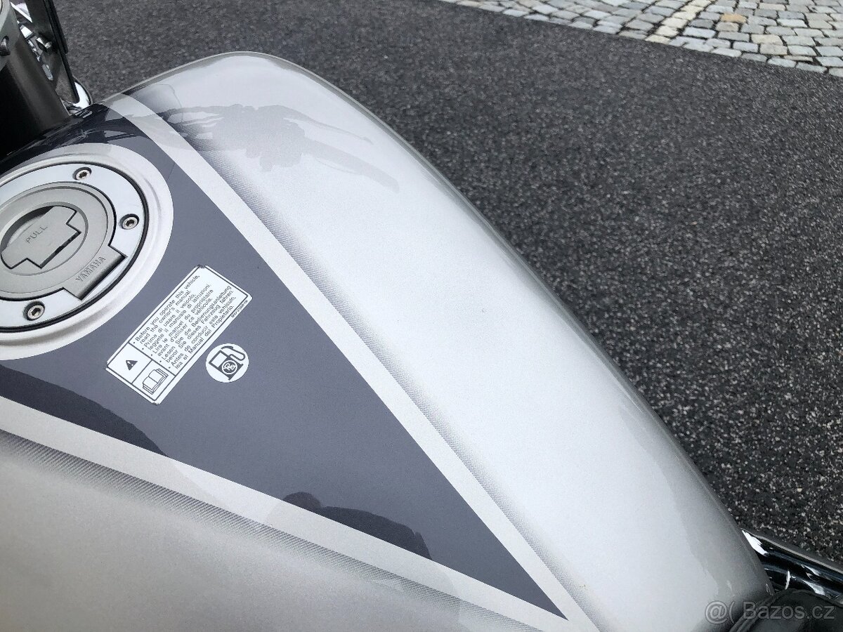 Yamaha XVS 1300 Midnightstar, původ ČR, perfektní stav - 13