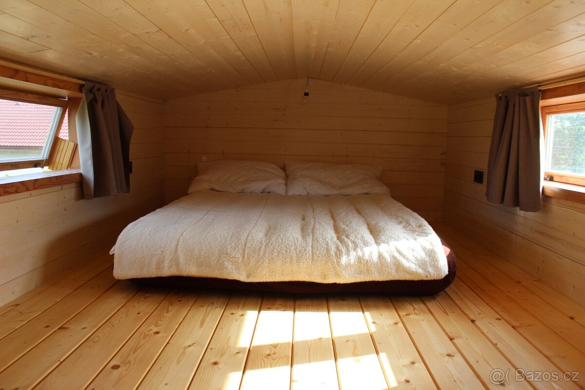 Zařízený Tinyhouse 7,5 x 2,5 x 4m - 13