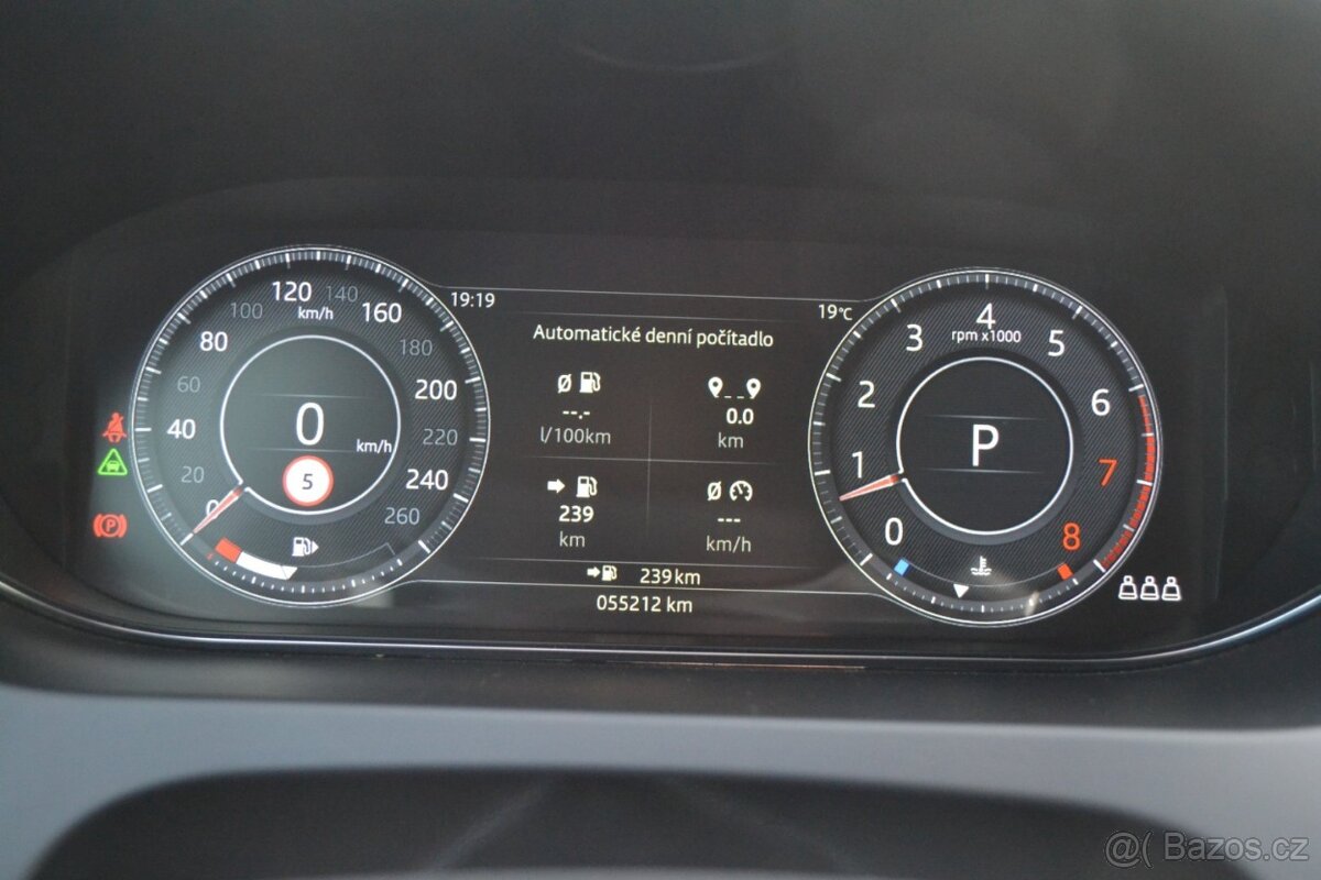 Jaguar E-Pace P200 R-Dynamic AWD Meridian - 13