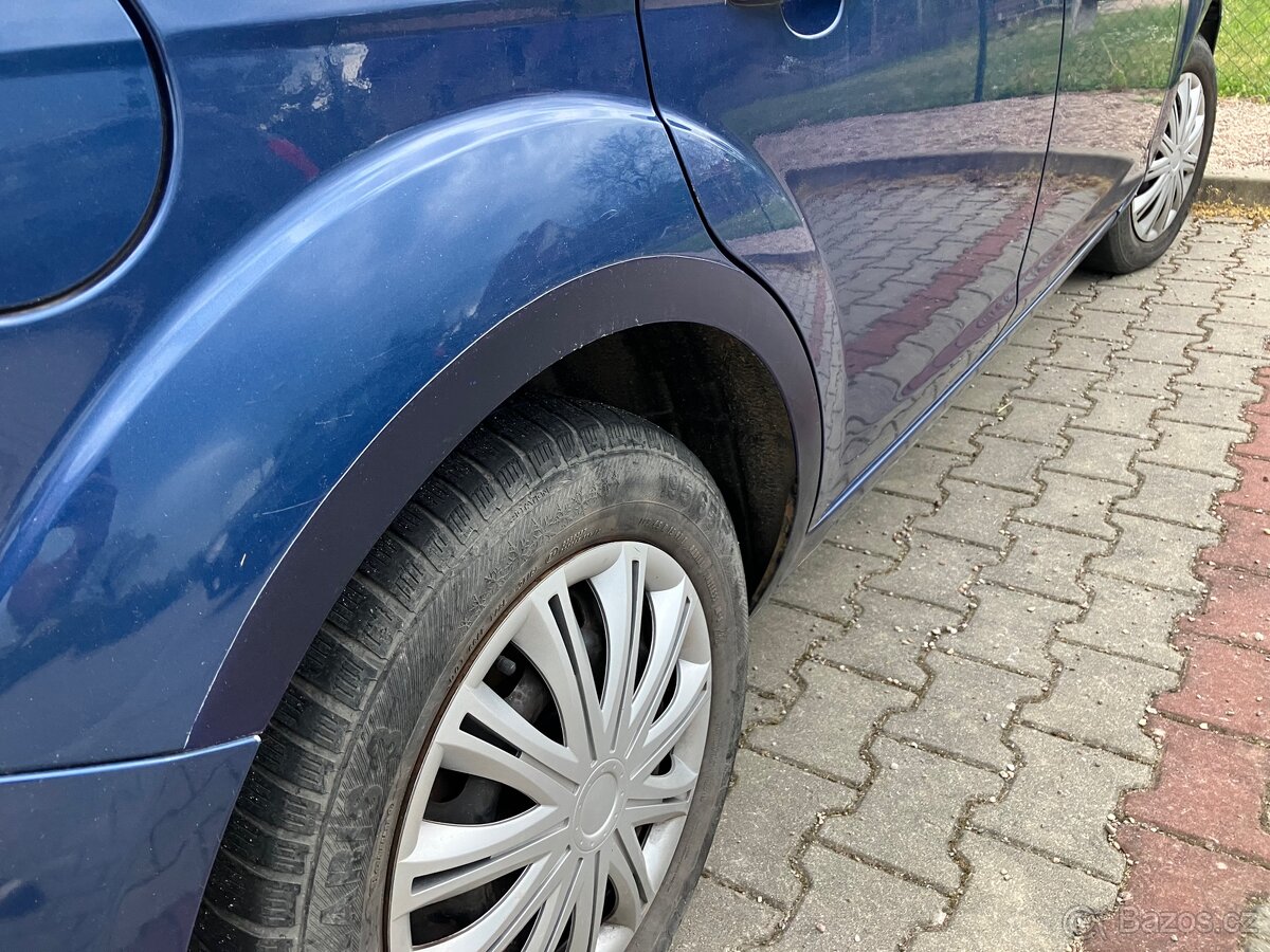 Ford focuc combi 2008, 1,8 benzin - 13