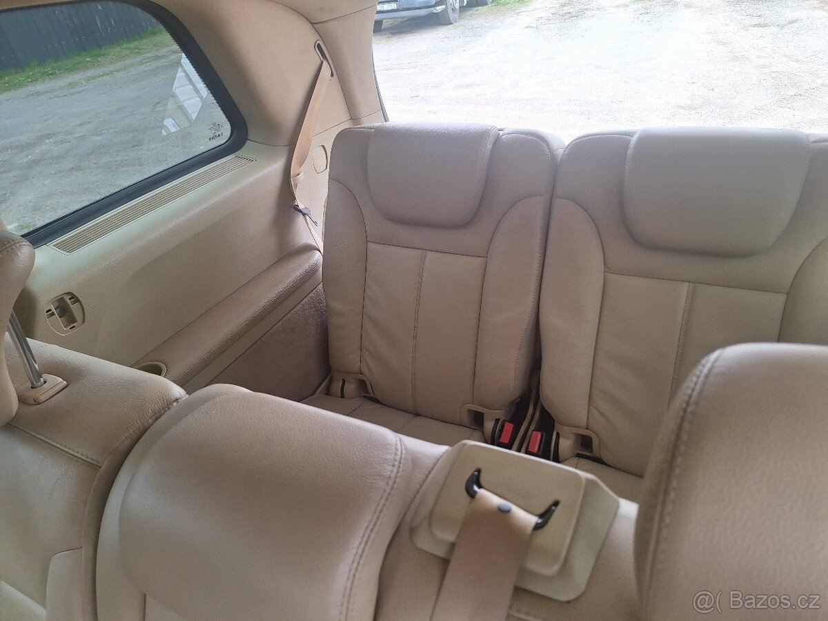 Mercedes- Benz GL 500 AMG - 13