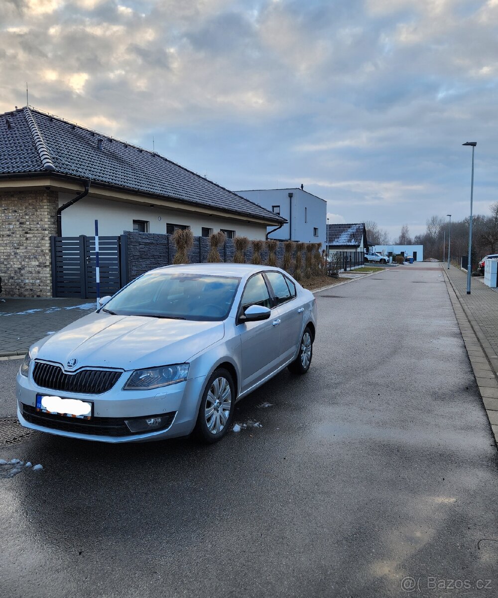 Škoda Octavia 3 1.6 TDI Model 2015 - 13