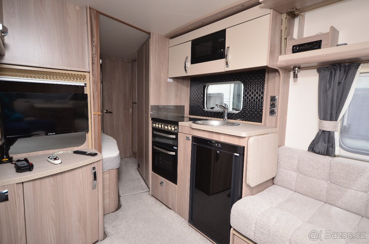 Karavan Swift Sprite Cruzer 495 SR-zálohováno - 13