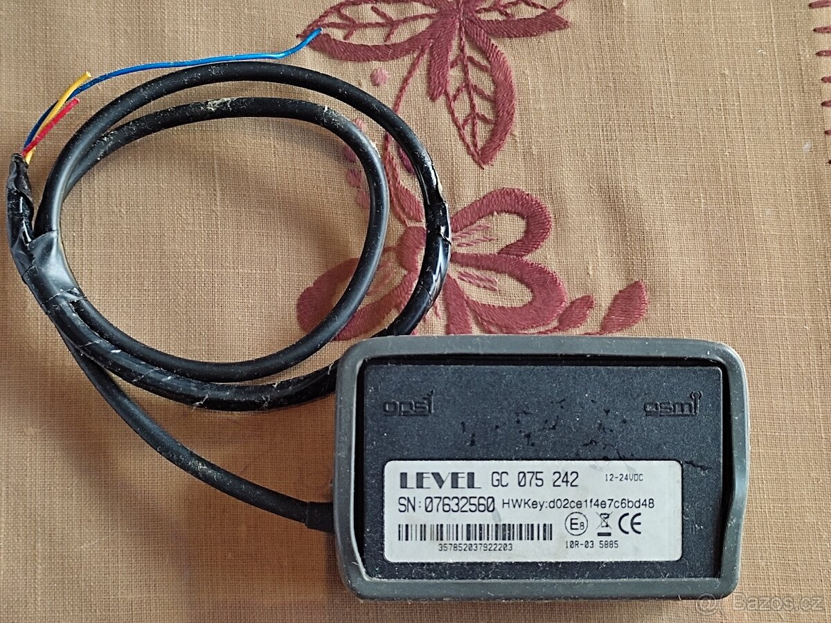 Prodám GPS lokátor LEVEL GC 075242 - 2 KS možno i jednotlivě - 13