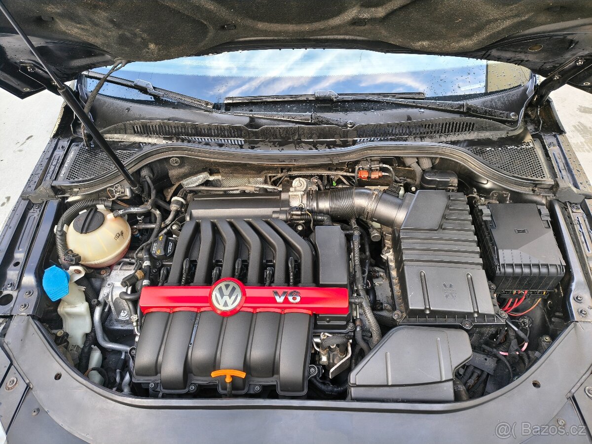 VW Passat CC 3.6 VR6 TOP VÝBAVA - 13