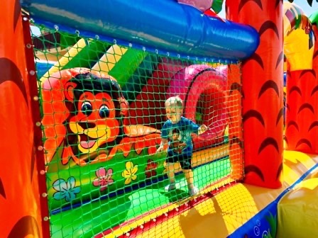 Prodám skákací hrad - 13