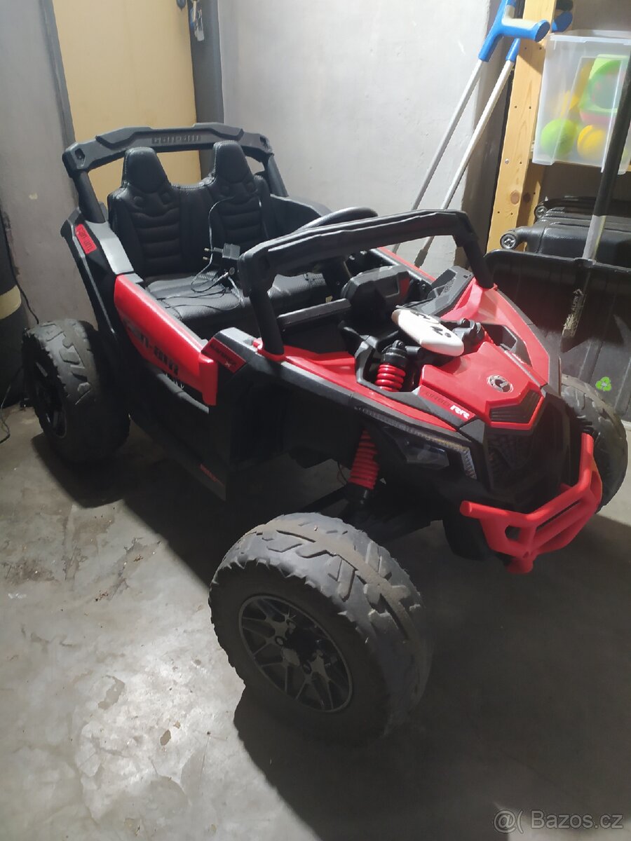 Elektrické autíčko CAN-AM Maverick
nová verze s baterií - 13