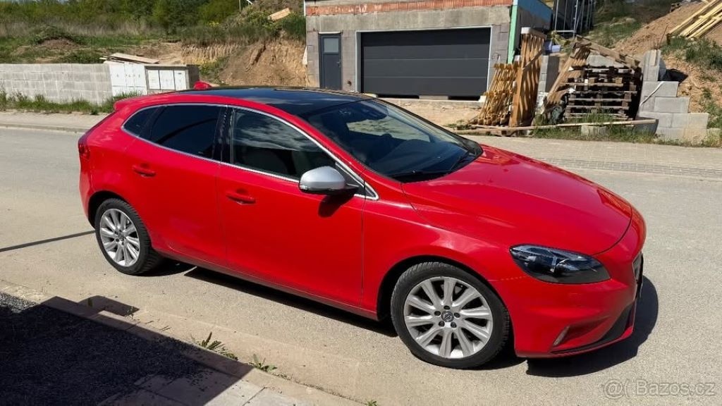 Volvo V40 D2 R-Design, 2.0 - 13