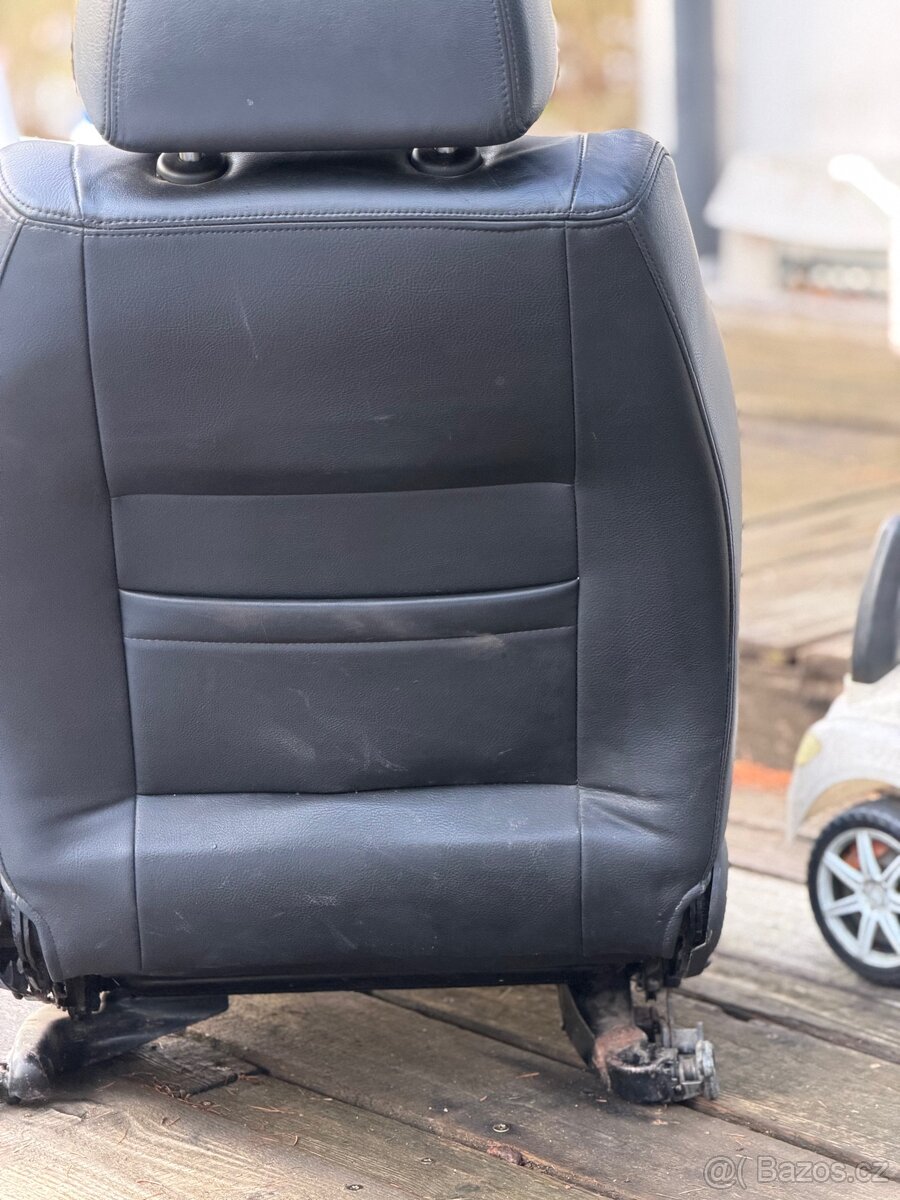 Sedačka řidiče Octavia RS I. - 13