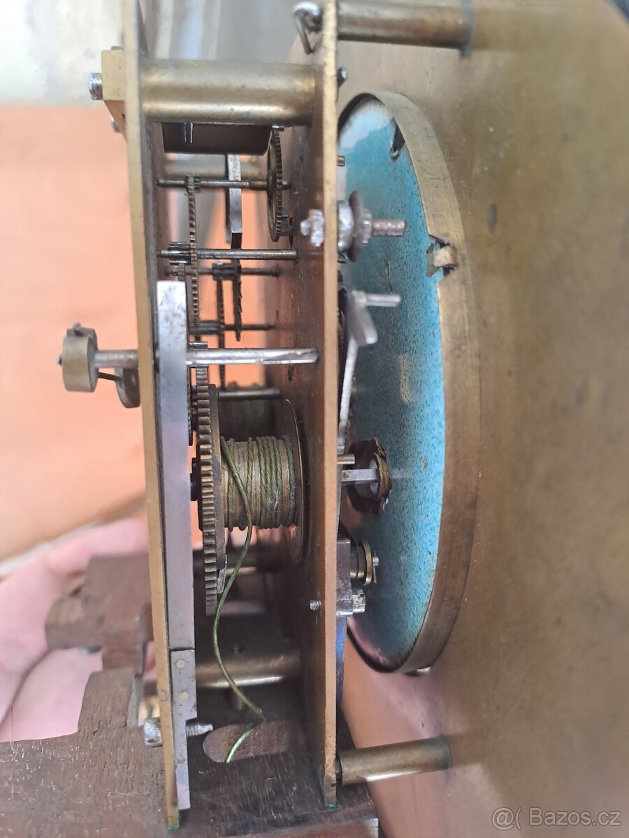 velké pendlovky - sign. WENZEL FUXA,KAROLINENTHAL - 13