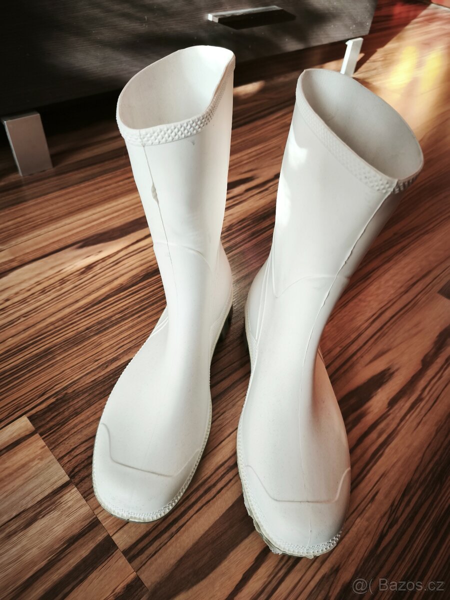 Prodám předměty na krouhání zelí - 13