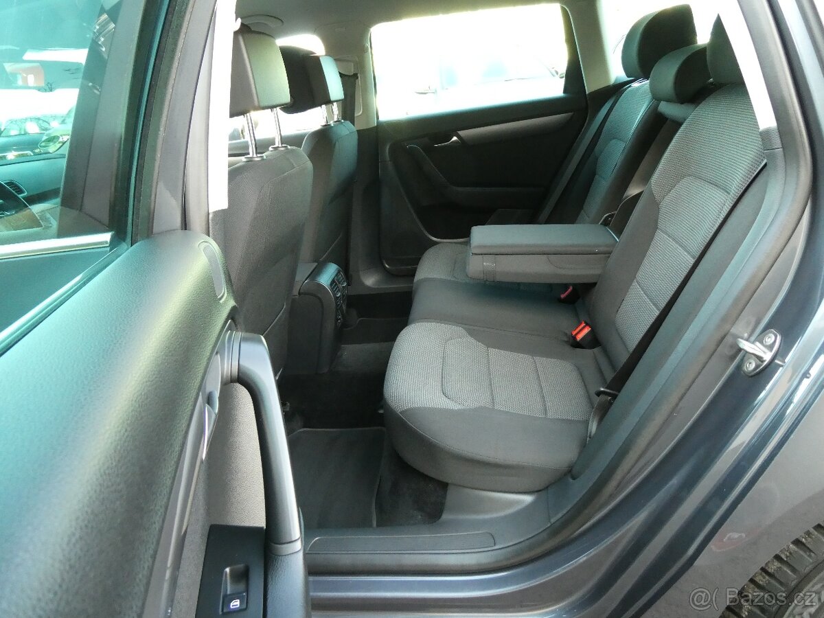 Volkswagen Passat 1.4 TSi 90kW digi.klima, NAVI - 13