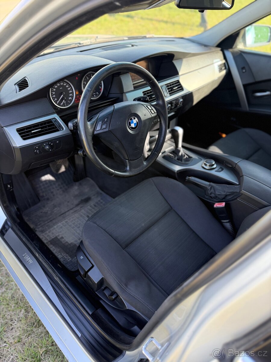 BMW E61 525xi - 13