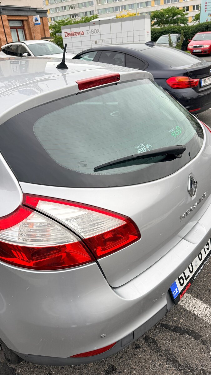Renault megane 2011 Nafta 1.5 dCi 81kw - 13