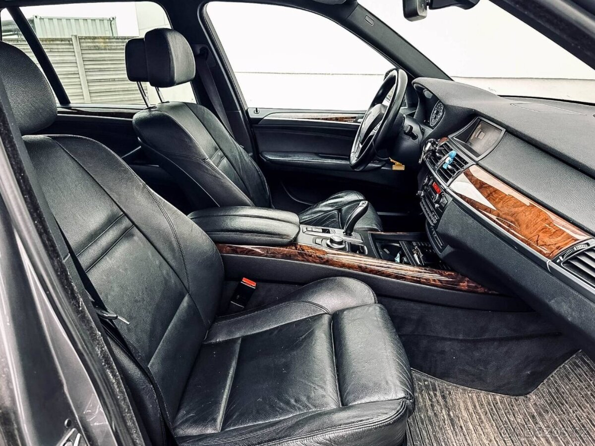 BMW X5 xDrive30d 2007 - 13