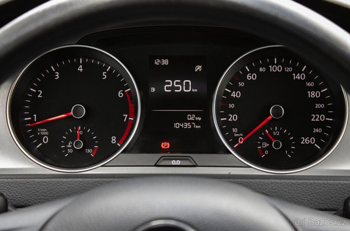 Volkswagen Golf 1.2 TSI - 13